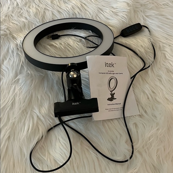 Selfie Light. New without box. - Picture 2 of 2